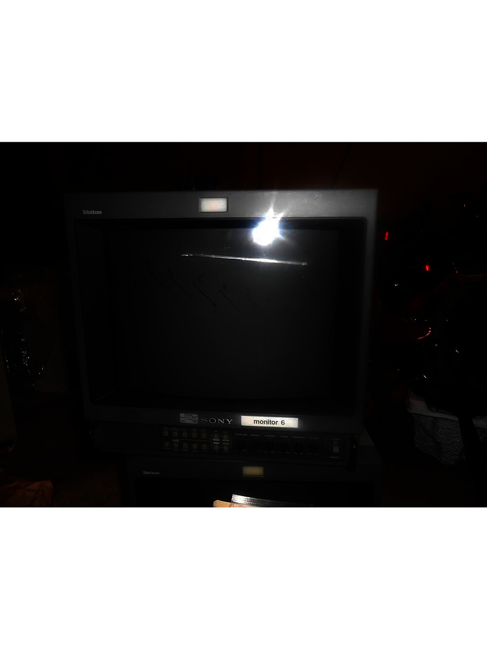 Sony PVM-1351Q HR 13-Inch Trinitron CRT Broadcast Monitor